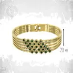 Golden Green Bracelet – Ατσάλινο χρυσό βραχιόλι με πράσινες πέτρες και γεωμετρικό σχέδιο.