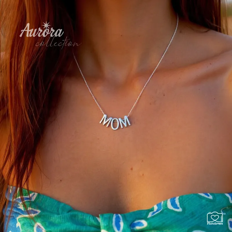 Ατσάλινο κολιέ Pure Mom Necklace με αλυσίδα 45cm και στοιχείο “MOM” 9mm, ιδανικό δώρο για μητέρα