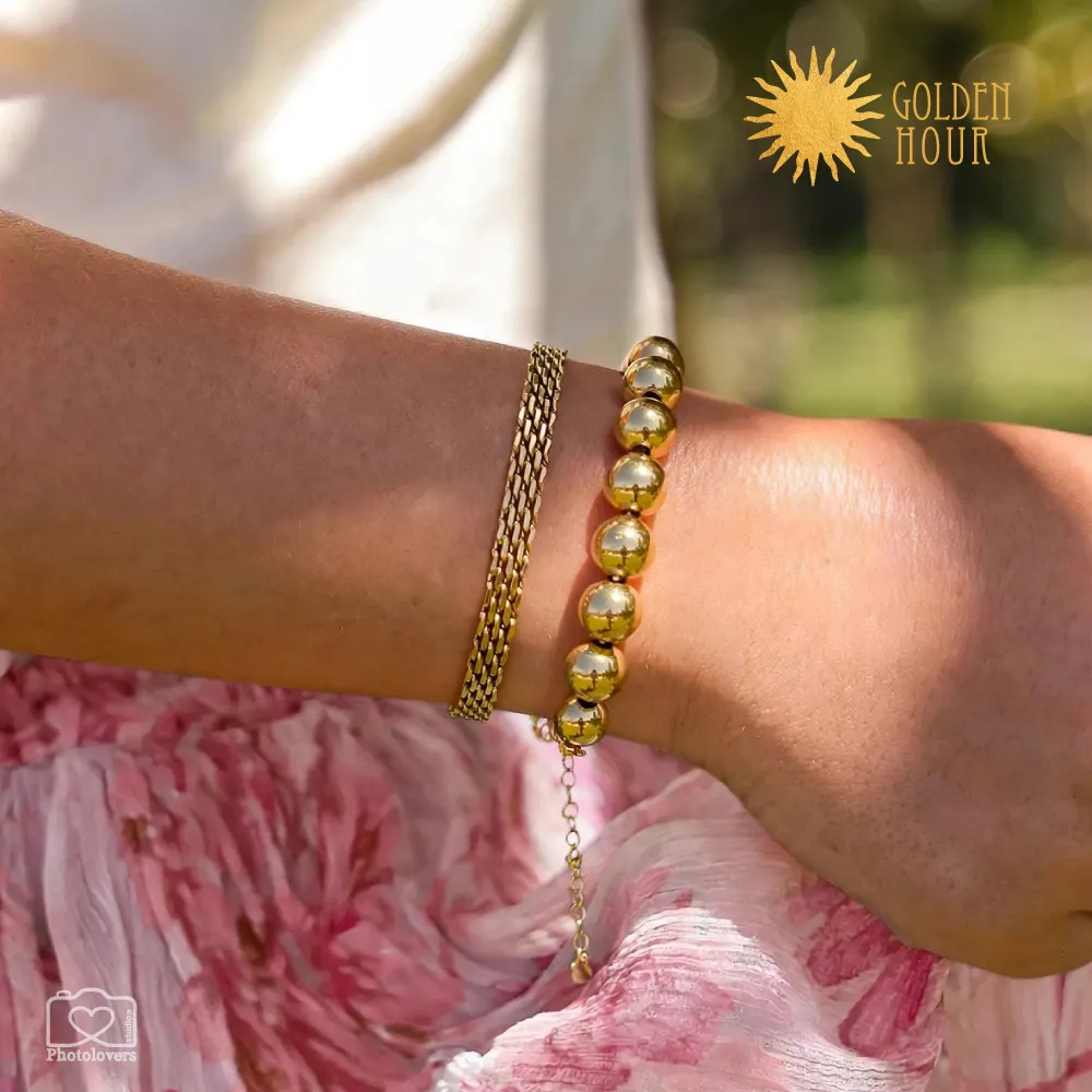 Golden Orbit Bracelet βραχιόλι από ανοξείδωτο ατσάλι σε χρυσό χρώμα με γυαλιστερές μπίλιες 10mm