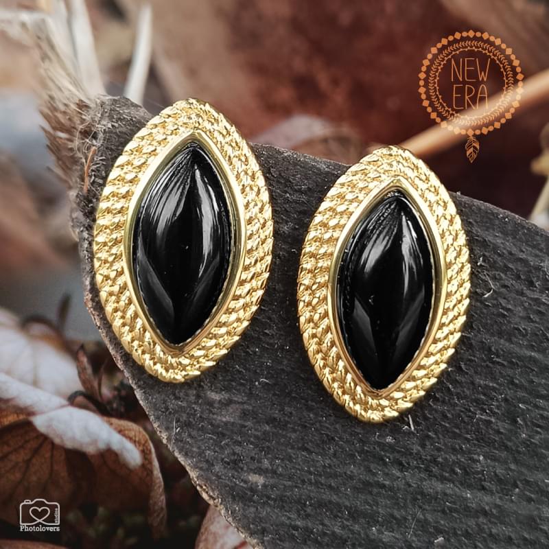 Black Eyes Earrings - Image 1